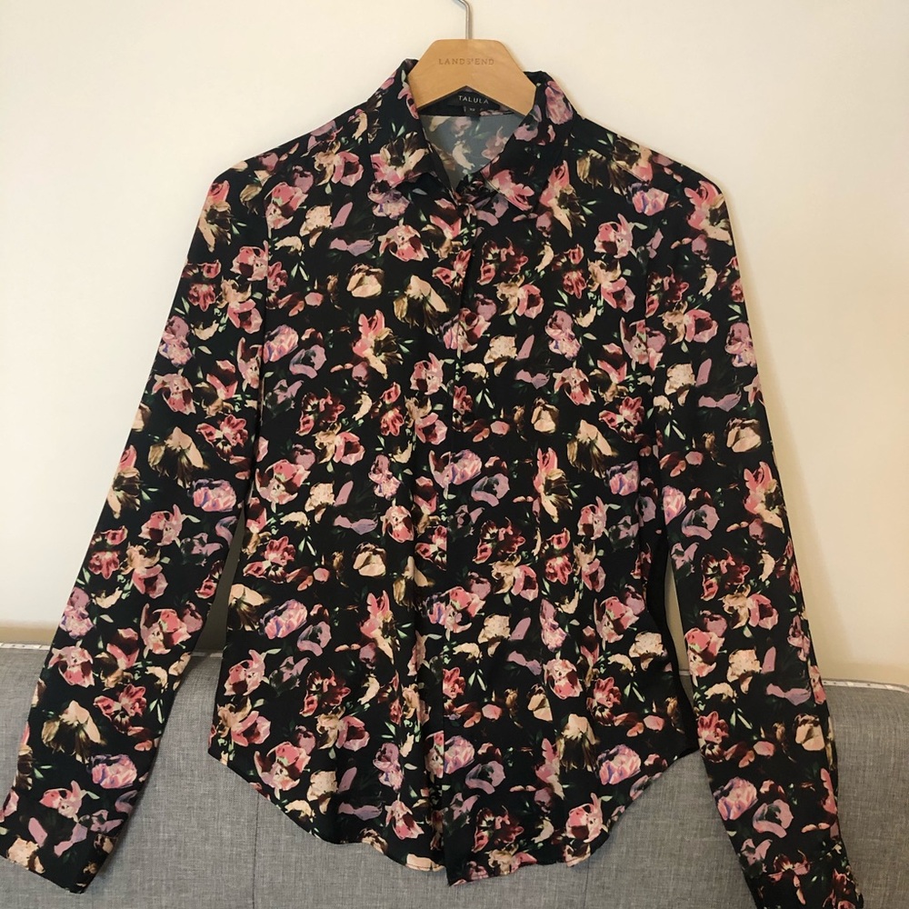 Aritzia Talula Blouse